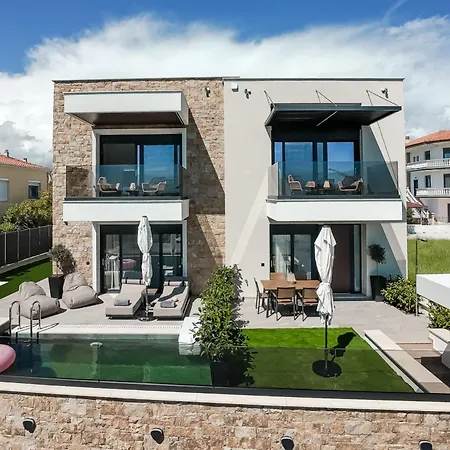 Apartmán Trithiron Luxury *