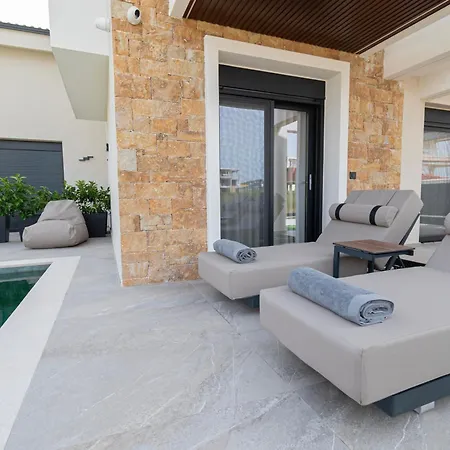 Trithiron Luxury Nea Moudania